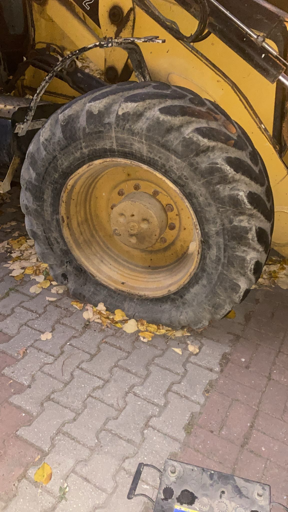 Yenibosna Merkez Mobil Lastikçi hizmet görseli